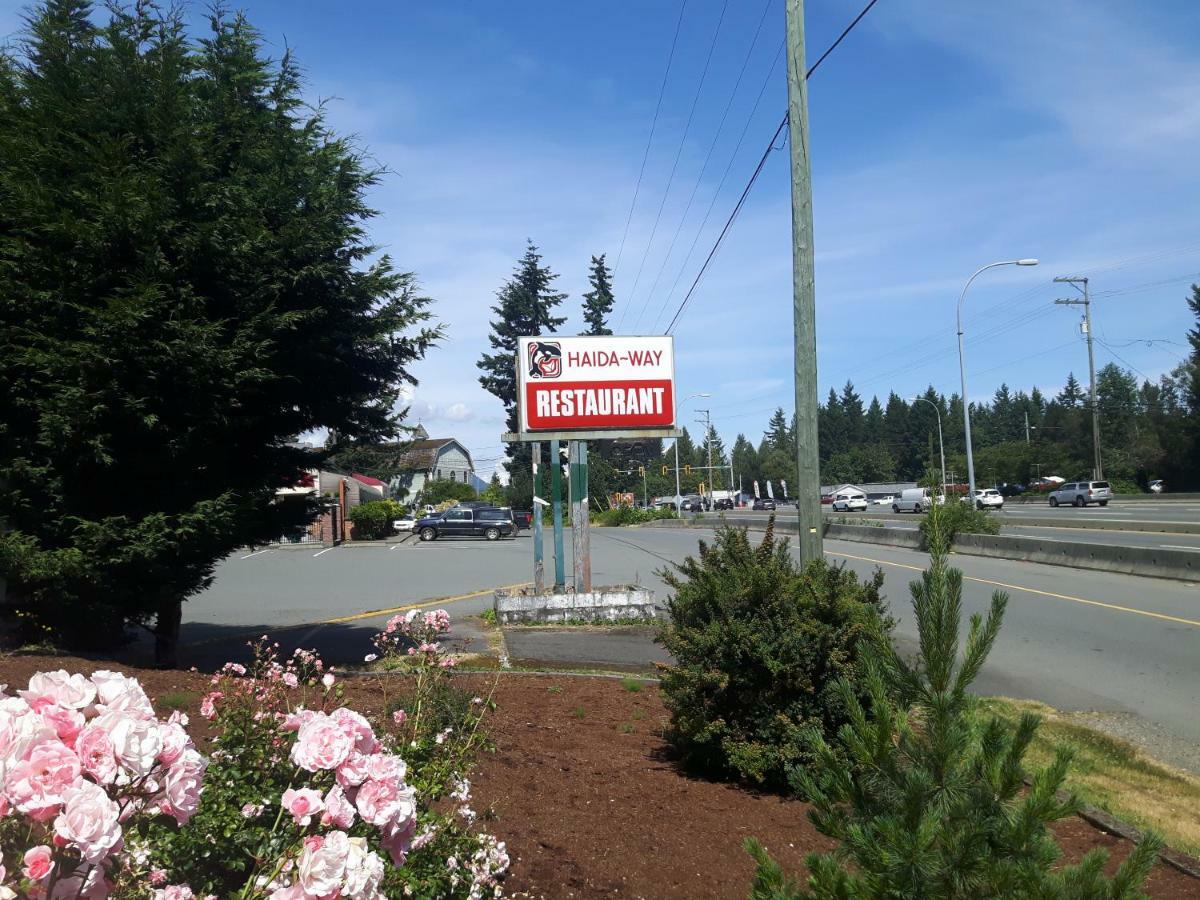 Fuller Lake Chemainus Motel Exterior photo